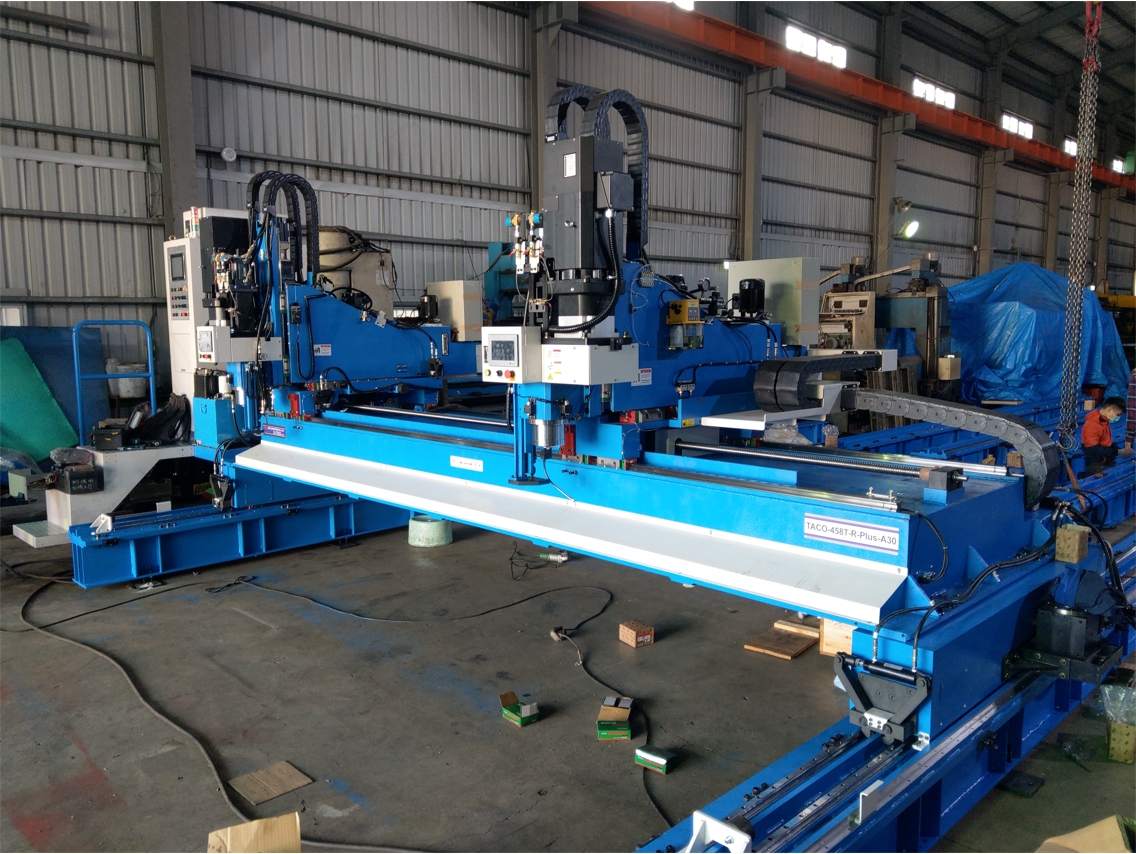 TACO-458T-plus-A30 (All servo type), Rail type drilling machine
