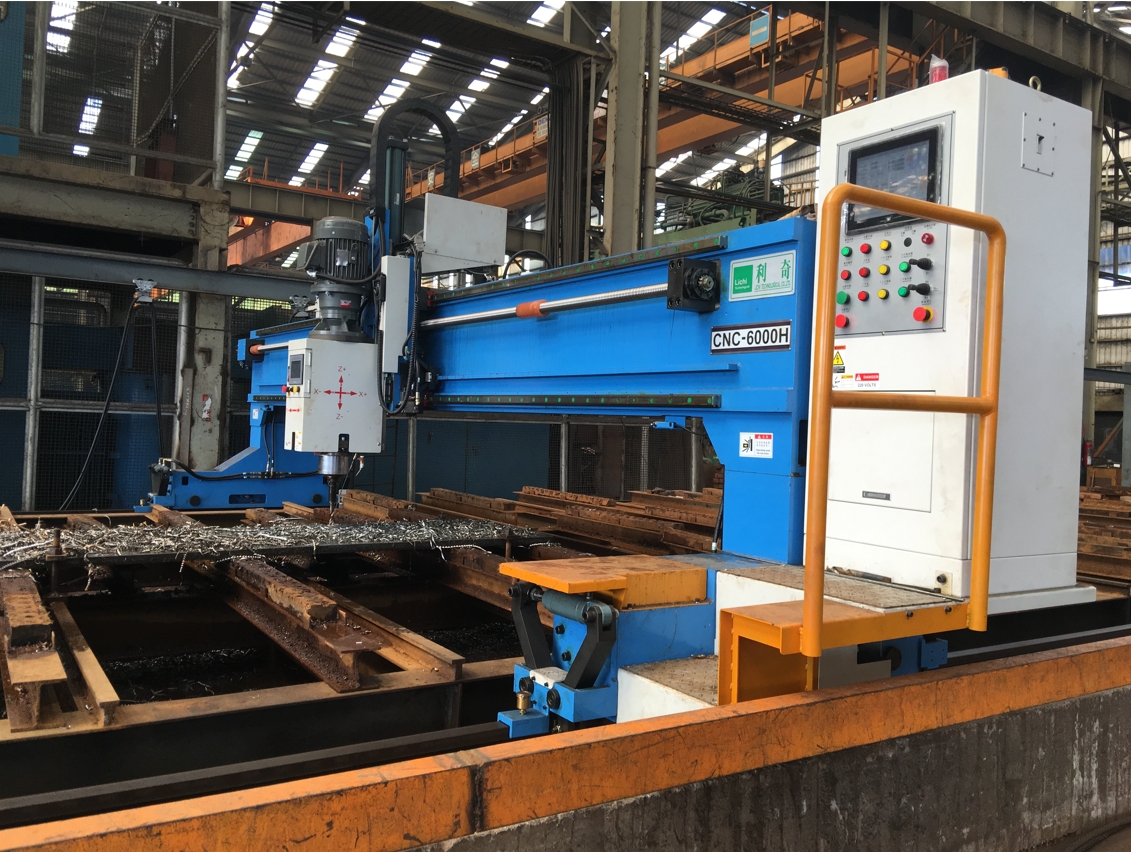 CNC gantry drilling machine